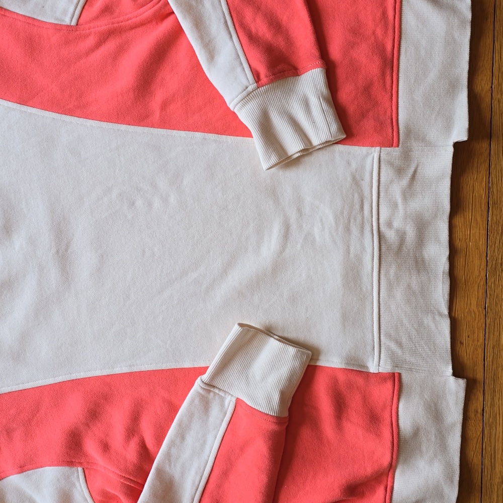 Evereve, Coral & Cream Colorblock Sweatshirt, Drop Shoulders, EUC, Women's S - Picture 11 of 12